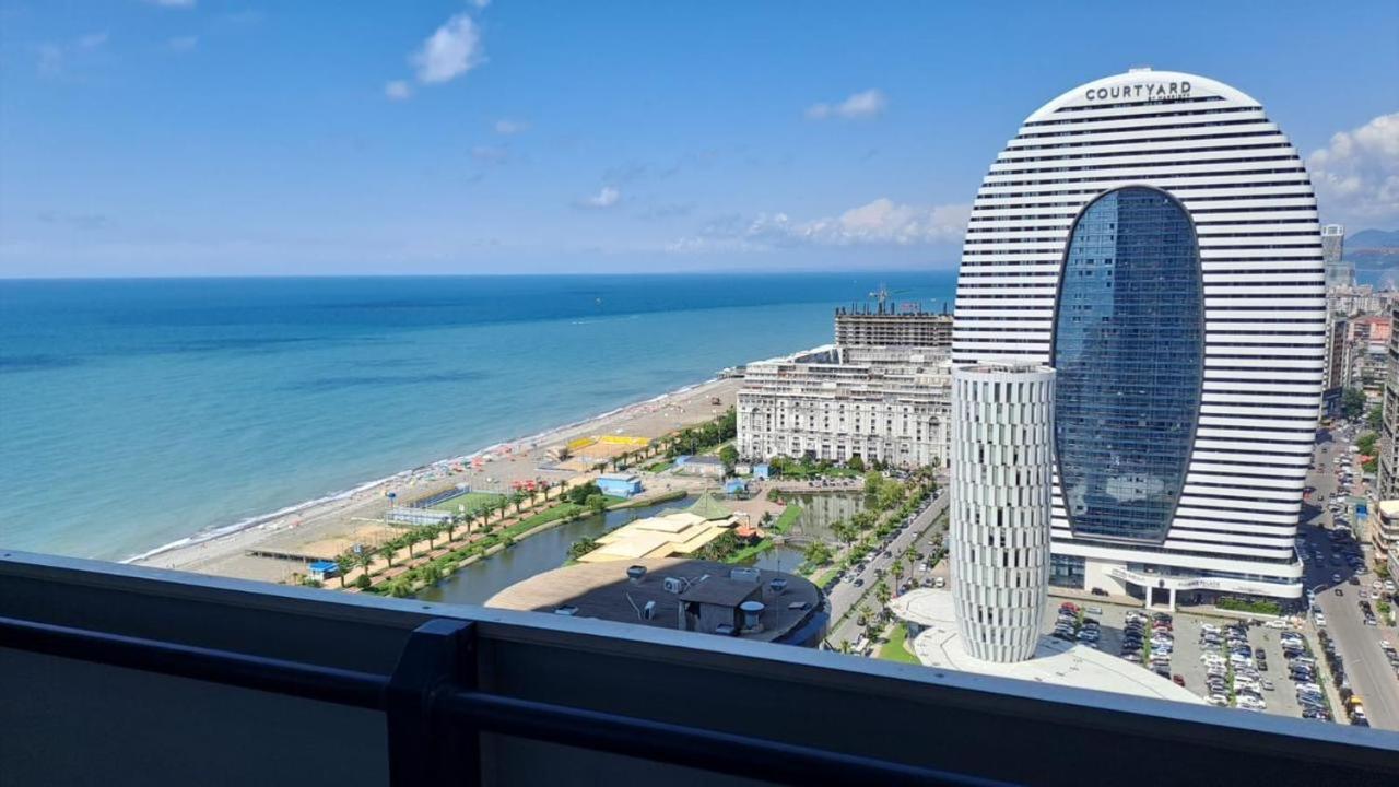 Black Sea Batumi Hotel Orbi City Экстерьер фото